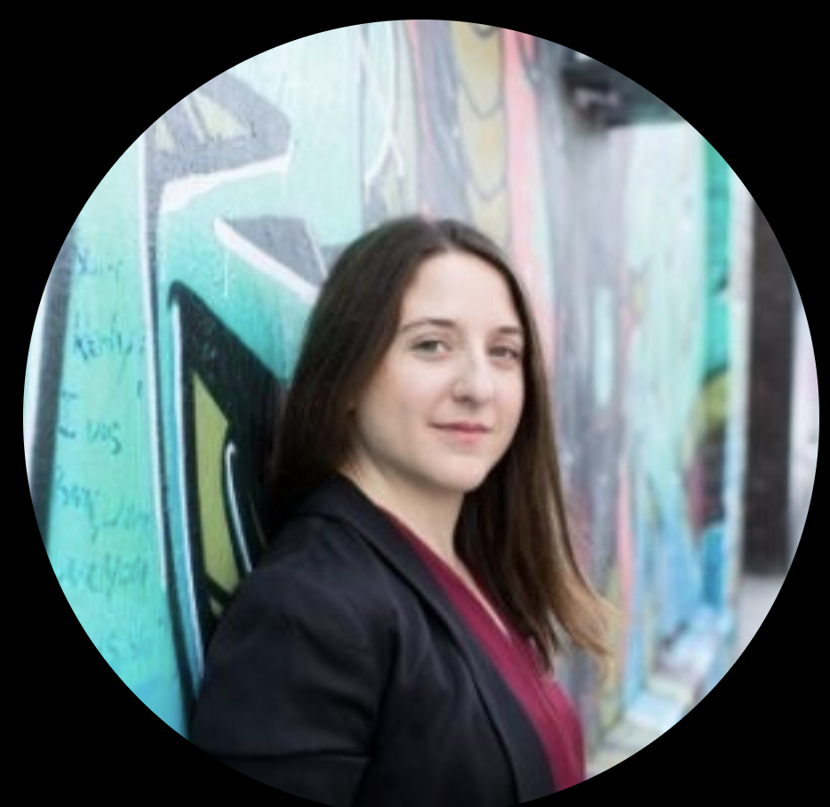 Elizabeth Hale - Senior Software Engineer